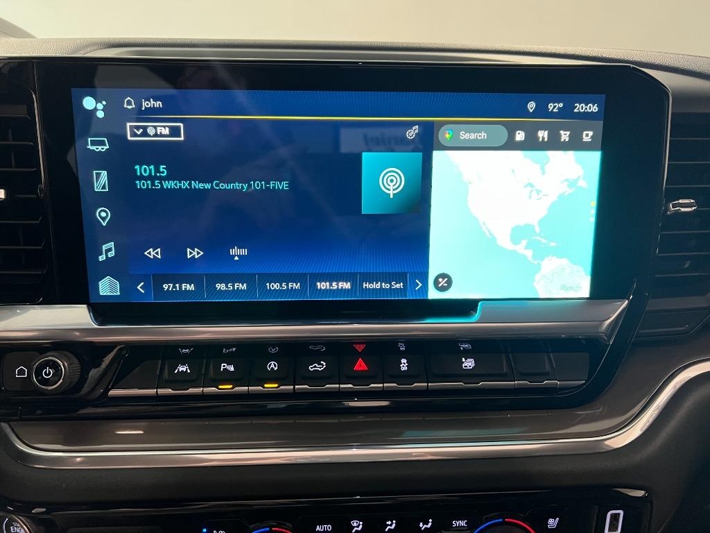 Chevrolet Silverado 1500 High Country Crew Cab 4WD 2022