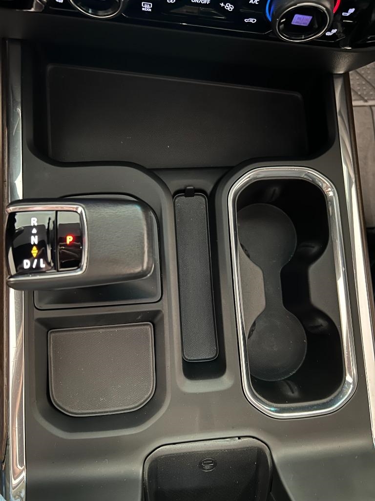 Chevrolet Silverado 1500 High Country Crew Cab 4WD 2022