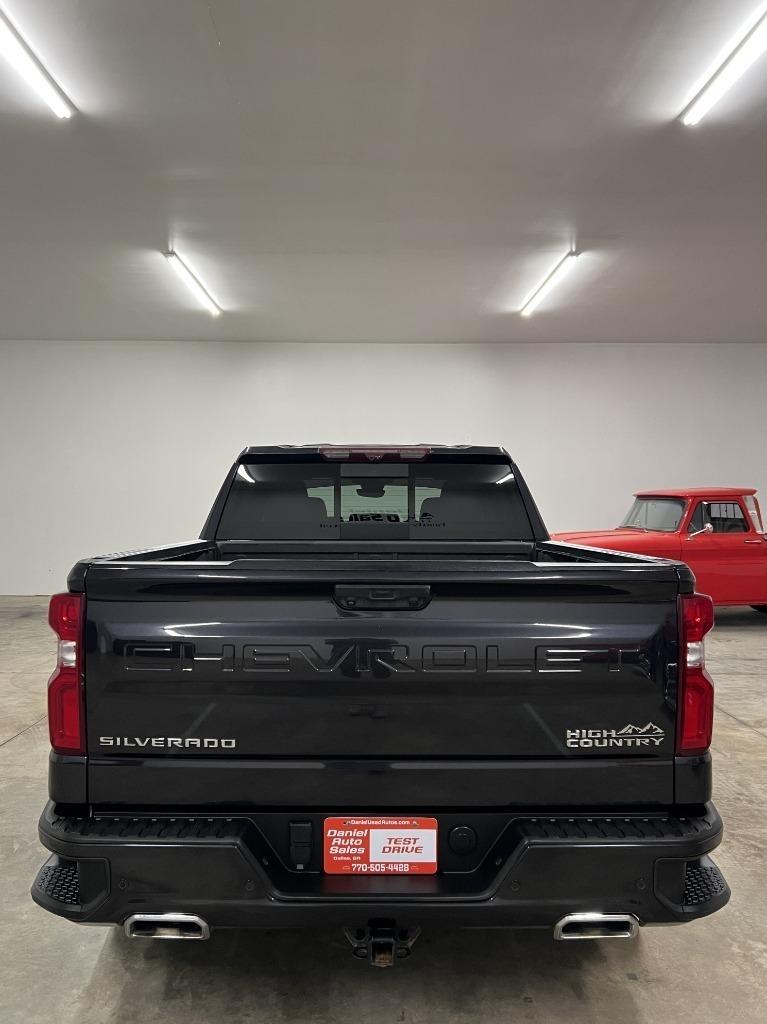 Chevrolet Silverado 1500 High Country Crew Cab 4WD 2022