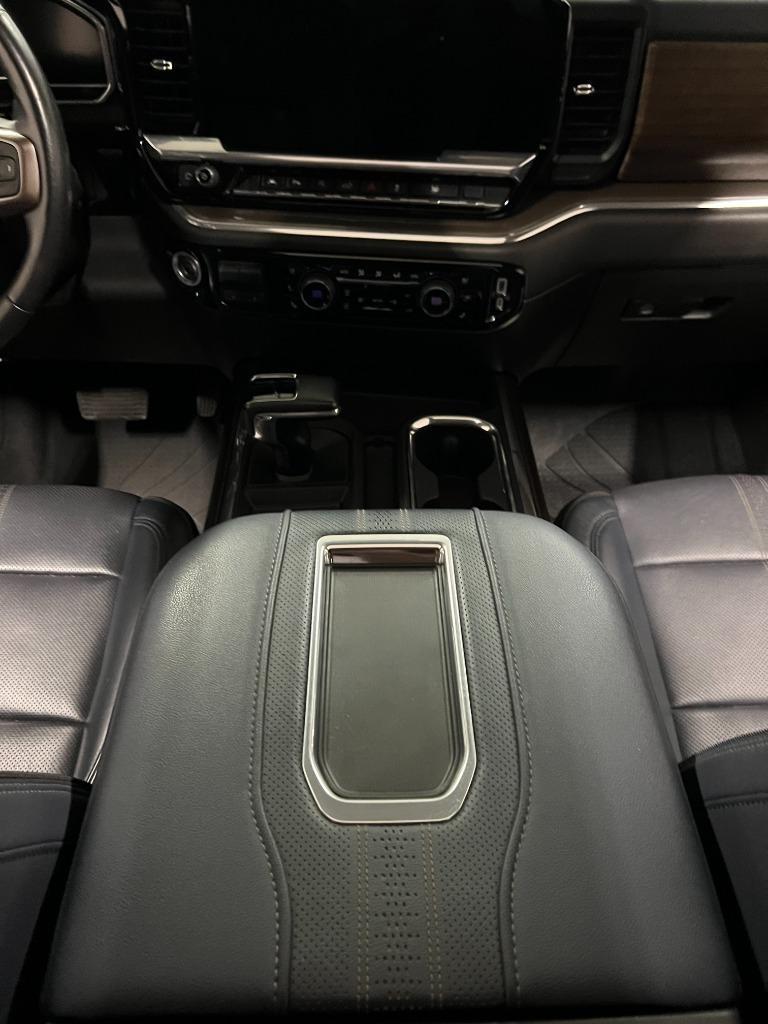 Chevrolet Silverado 1500 High Country Crew Cab 4WD 2022