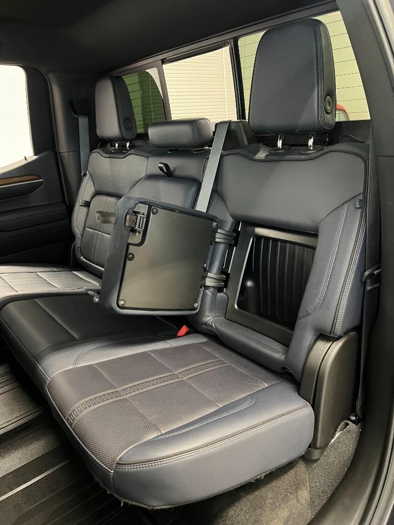 Chevrolet Silverado 1500 High Country Crew Cab 4WD 2022