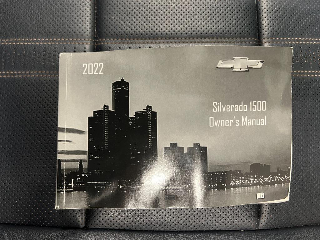 Chevrolet Silverado 1500 High Country Crew Cab 4WD 2022