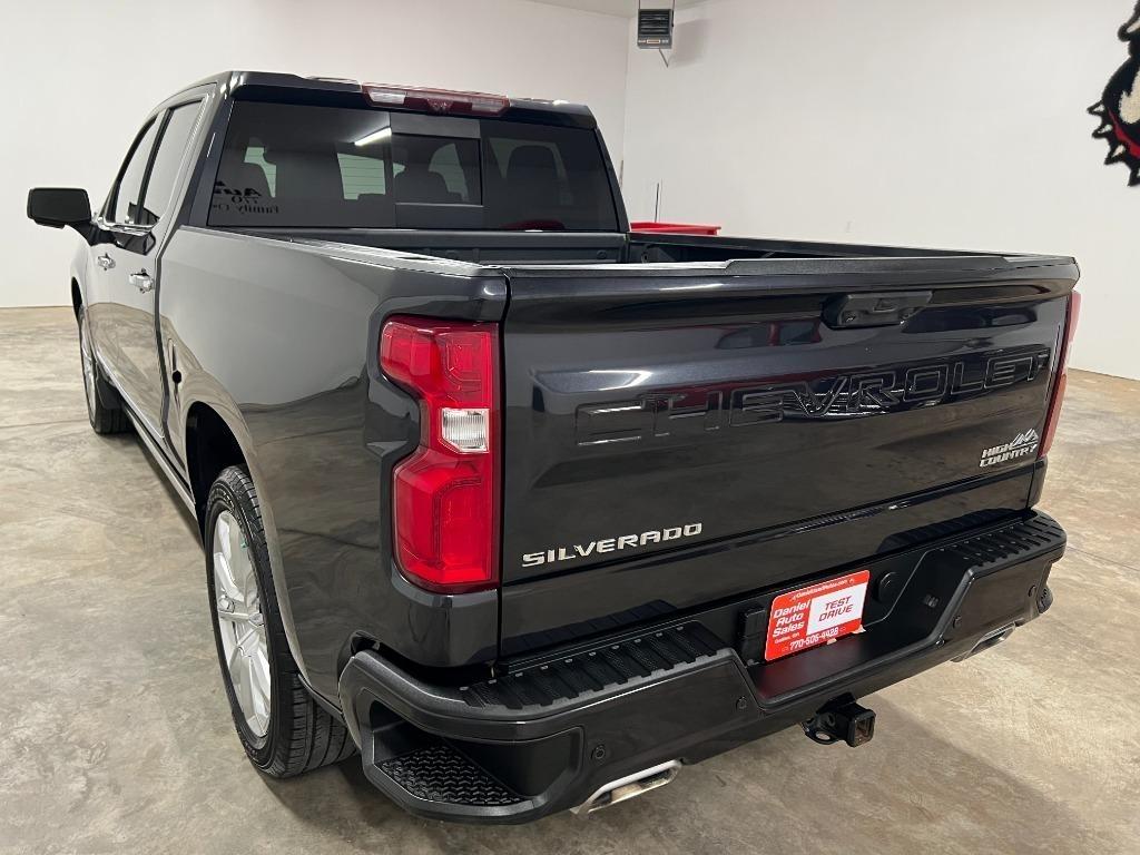 Chevrolet Silverado 1500 High Country Crew Cab 4WD 2022