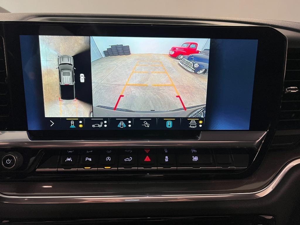 Chevrolet Silverado 1500 High Country Crew Cab 4WD 2022