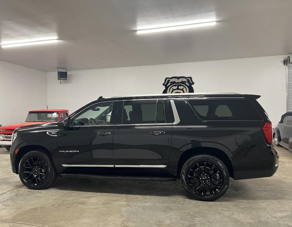 GMC Yukon XL SLT 4WD 2022