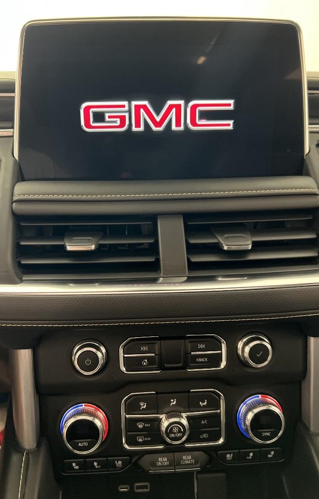 GMC Yukon XL SLT 4WD 2022