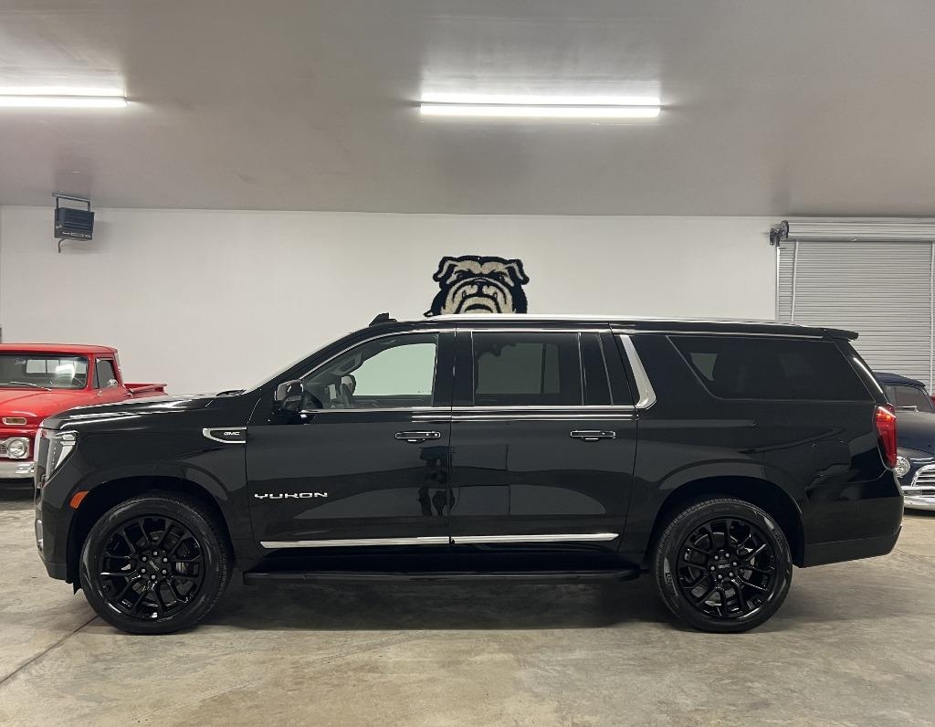 GMC Yukon XL SLT 4WD 2022