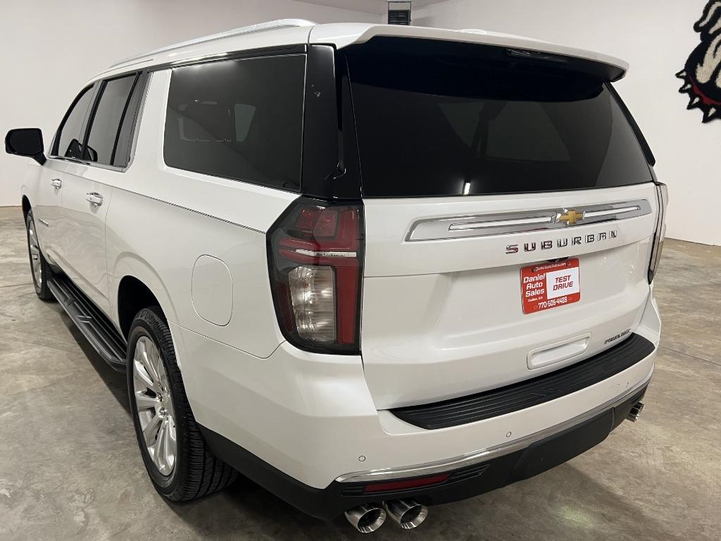 Chevrolet Suburban Premier 4WD 2021