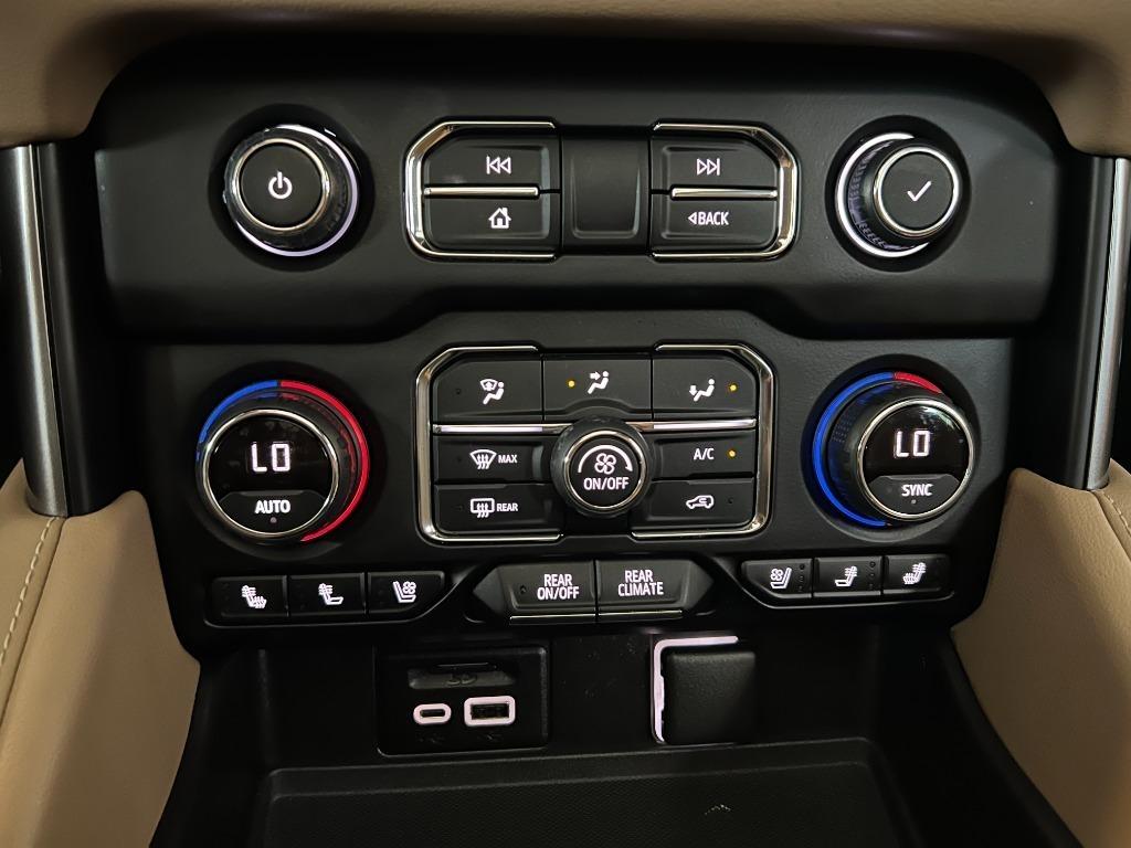 Chevrolet Suburban Premier 4WD 2021