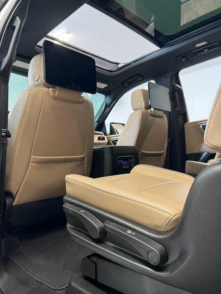 Chevrolet Suburban Premier 4WD 2021