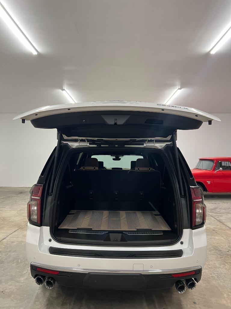 Chevrolet Suburban Premier 4WD 2021