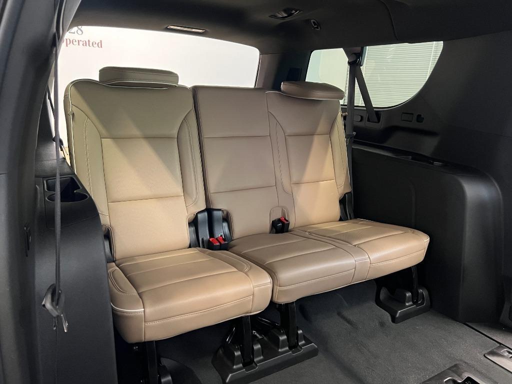 Chevrolet Suburban Premier 4WD 2021