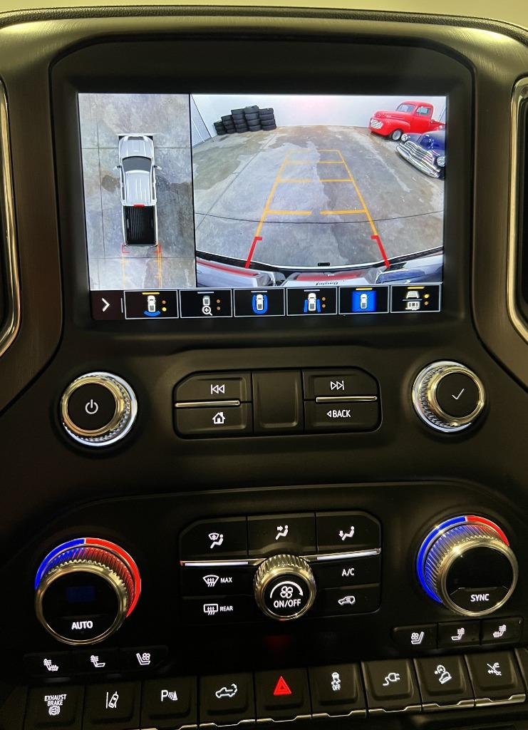 GMC Sierra 2500HD AT4 Crew Cab 4WD 2023