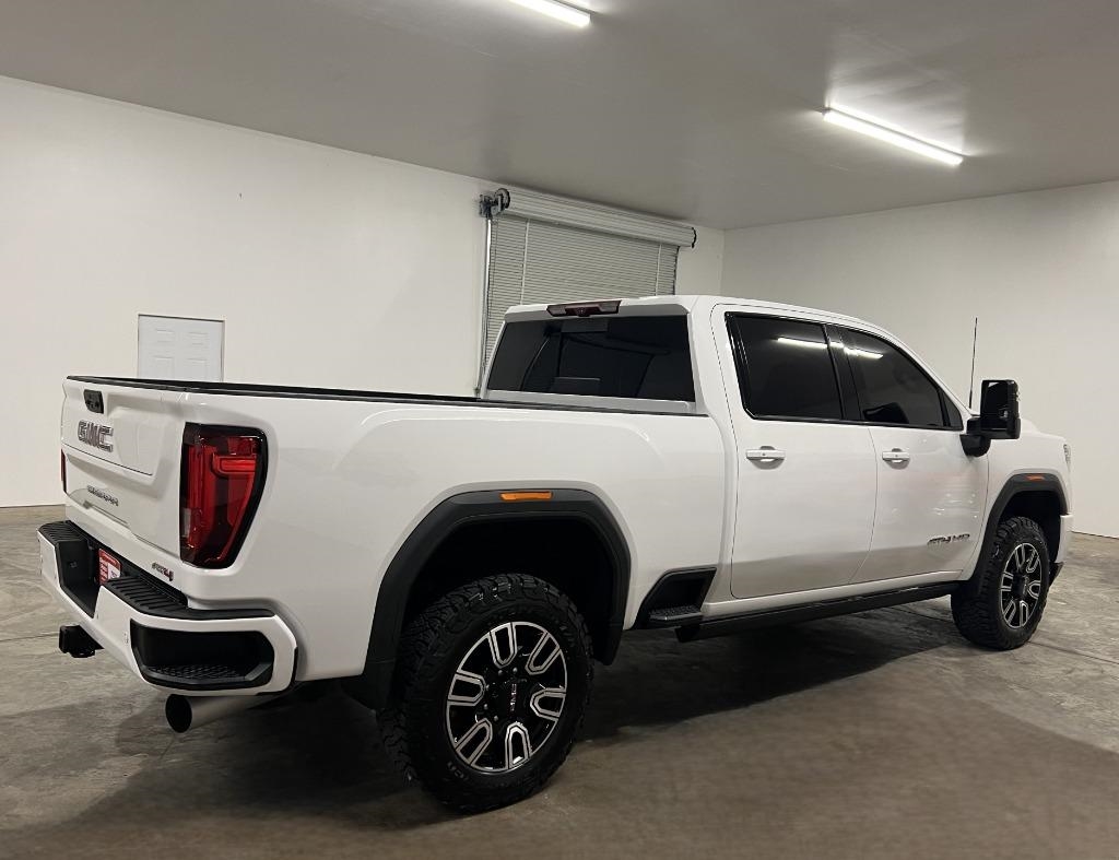 GMC Sierra 2500HD AT4 Crew Cab 4WD 2023
