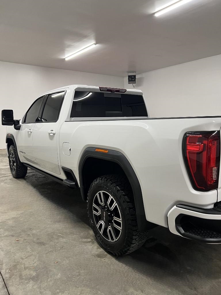 GMC Sierra 2500HD AT4 Crew Cab 4WD 2023