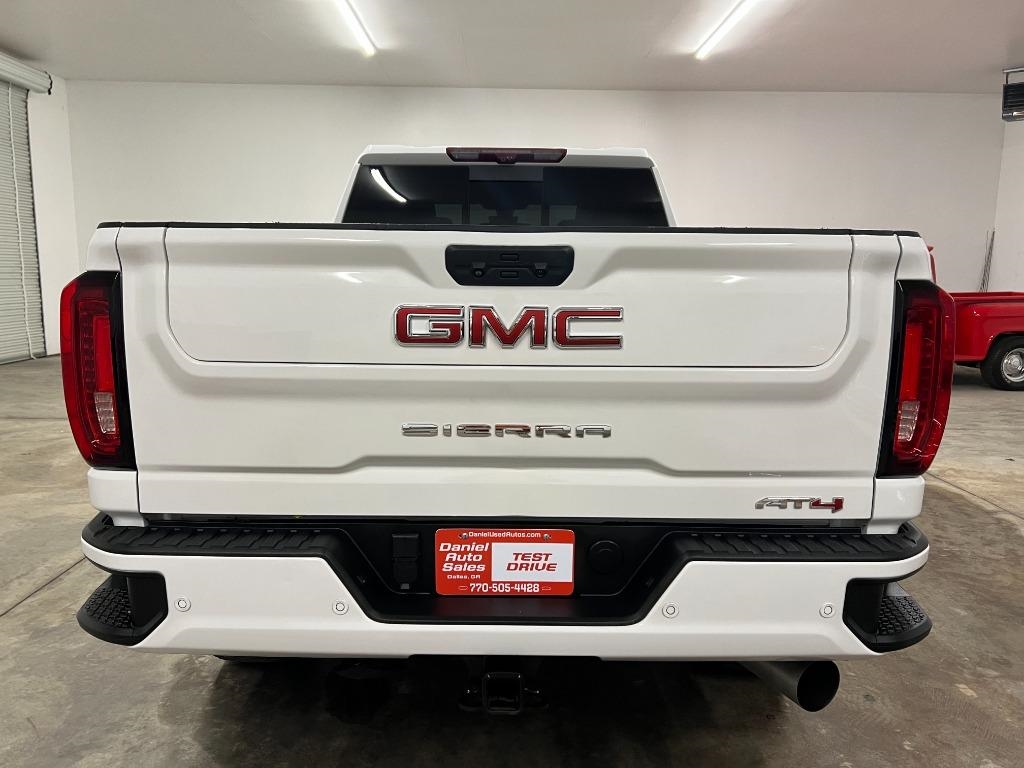GMC Sierra 2500HD AT4 Crew Cab 4WD 2023