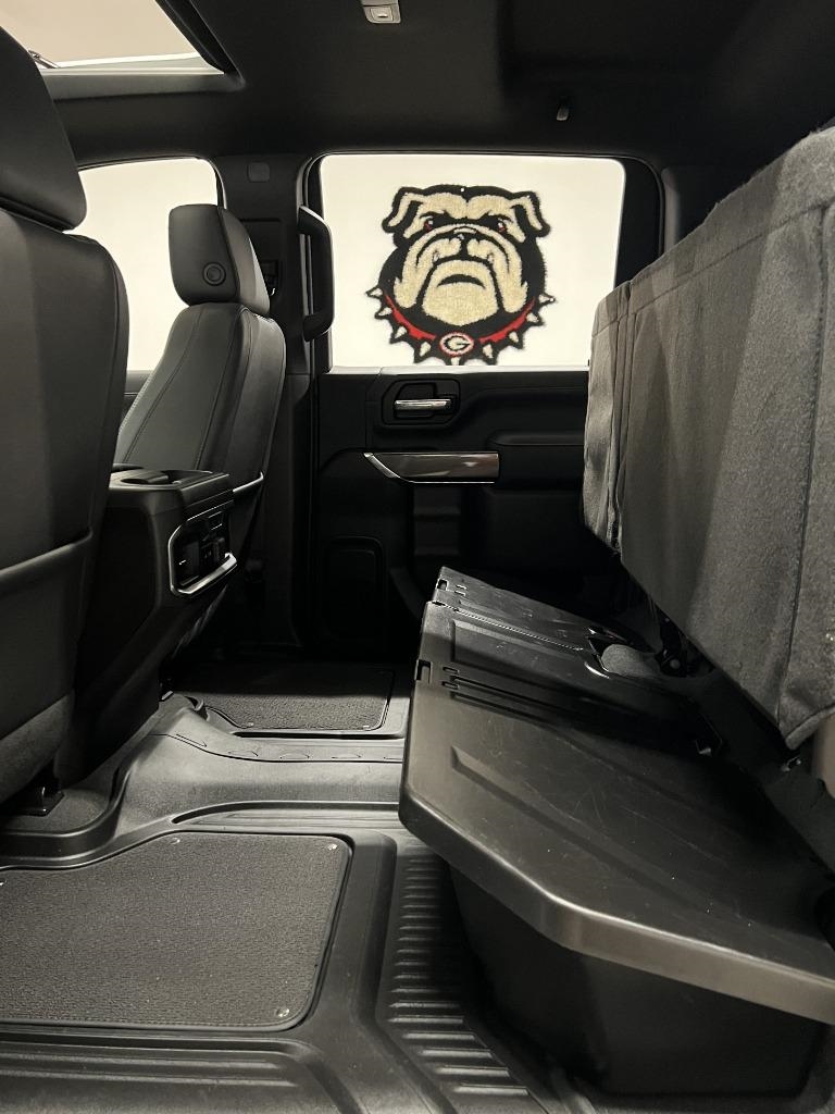 GMC Sierra 2500HD AT4 Crew Cab 4WD 2023