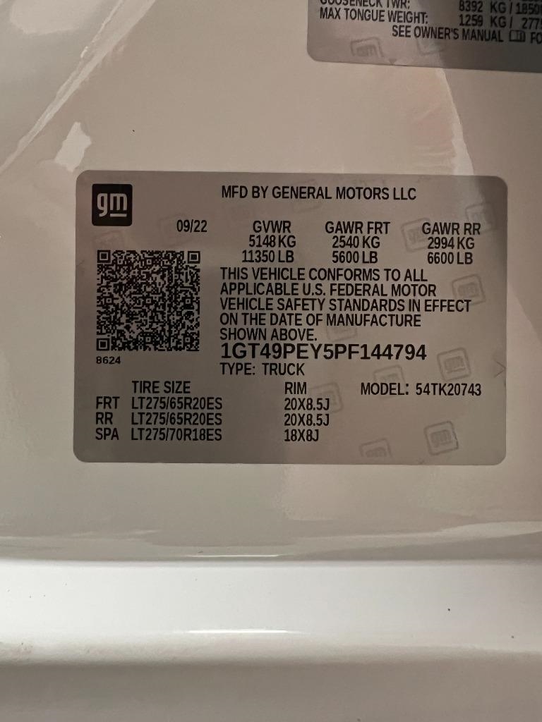 GMC Sierra 2500HD AT4 Crew Cab 4WD 2023