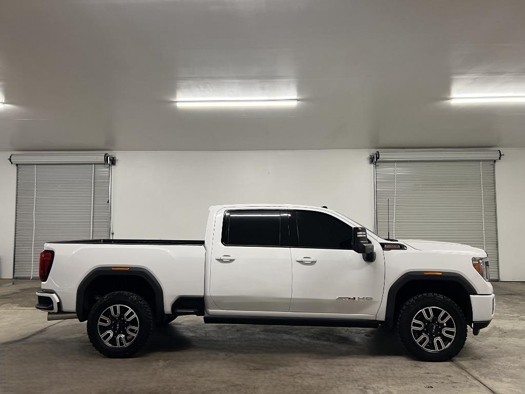 GMC Sierra 2500HD AT4 Crew Cab 4WD 2023