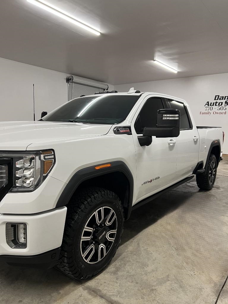 GMC Sierra 2500HD AT4 Crew Cab 4WD 2023