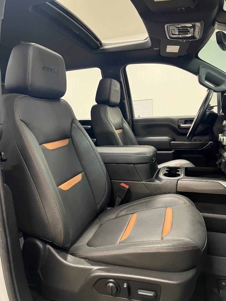 GMC Sierra 2500HD AT4 Crew Cab 4WD 2023