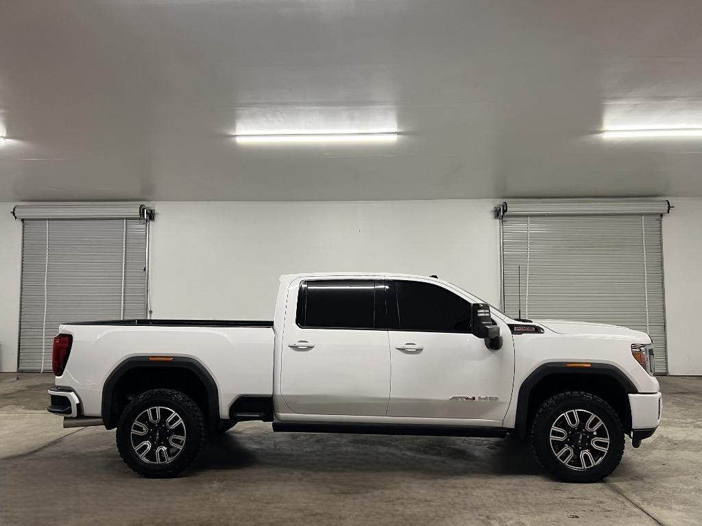 GMC Sierra 2500HD AT4 Crew Cab 4WD 2023