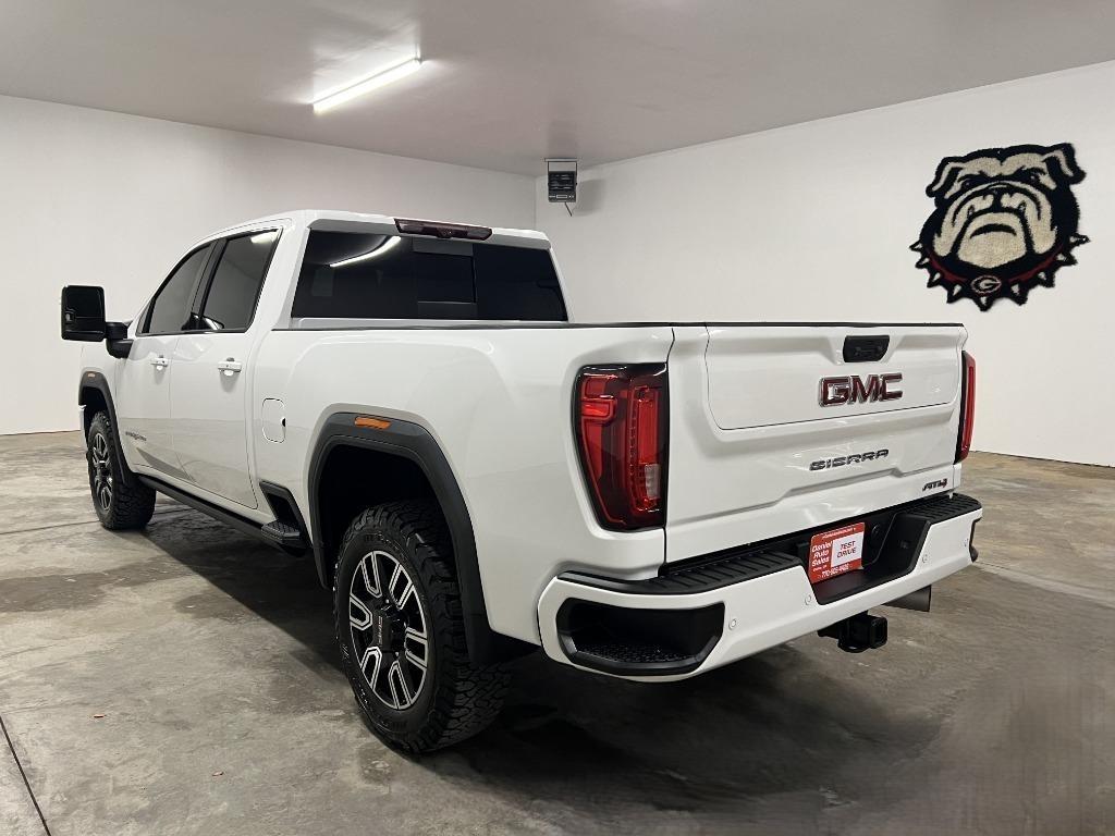 GMC Sierra 2500HD AT4 Crew Cab 4WD 2023