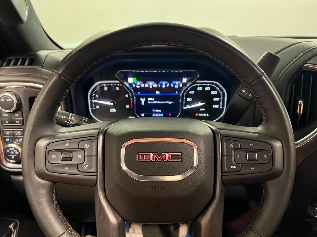 GMC Sierra 2500HD AT4 Crew Cab 4WD 2023