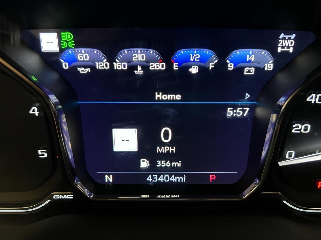 GMC Sierra 2500HD AT4 Crew Cab 4WD 2023