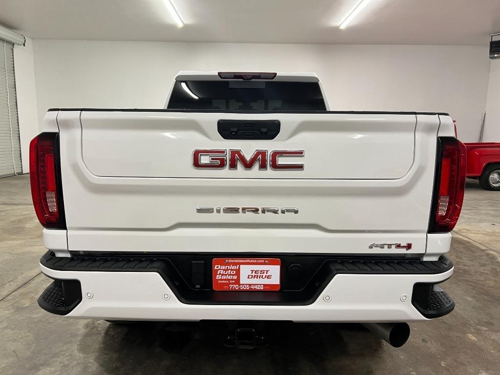 GMC Sierra 2500HD AT4 Crew Cab 4WD 2023