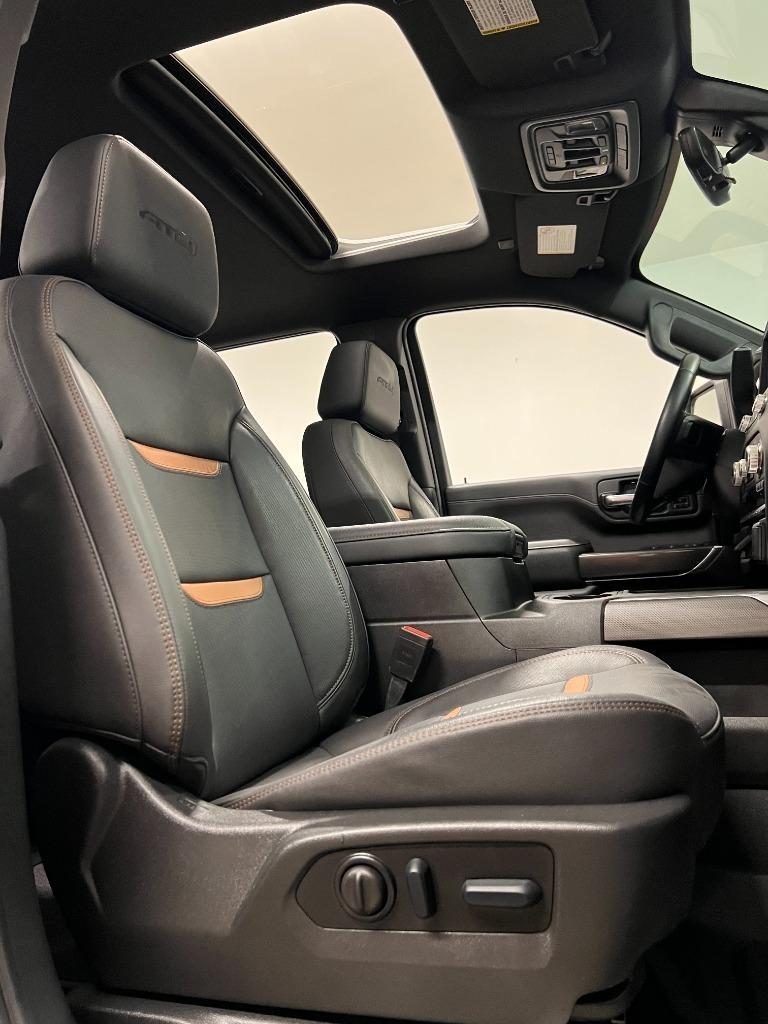GMC Sierra 2500HD AT4 Crew Cab 4WD 2023