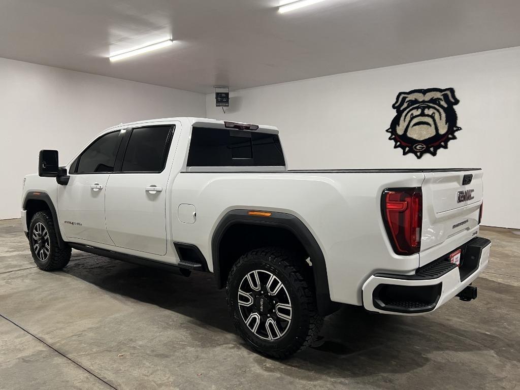 GMC Sierra 2500HD AT4 Crew Cab 4WD 2023