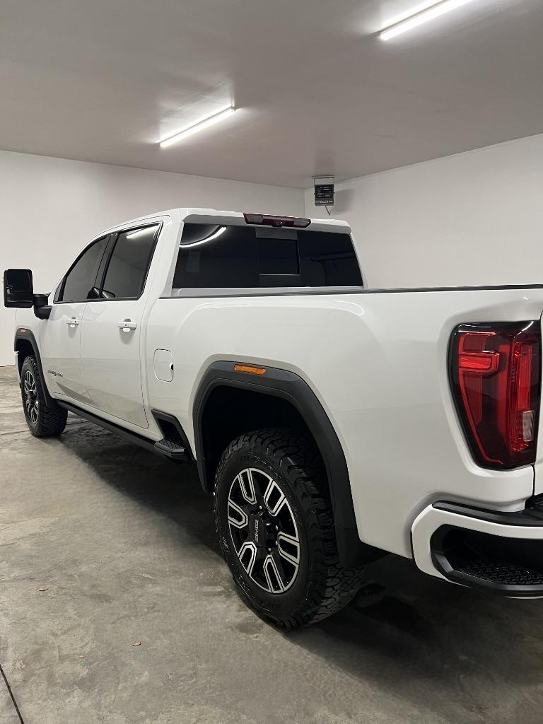 GMC Sierra 2500HD AT4 Crew Cab 4WD 2023