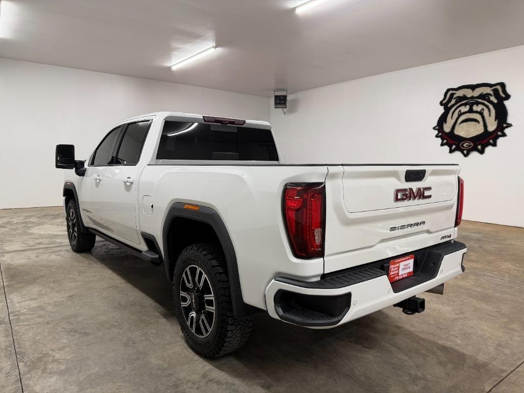 GMC Sierra 2500HD AT4 Crew Cab 4WD 2023