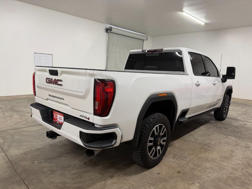 GMC Sierra 2500HD AT4 Crew Cab 4WD 2023