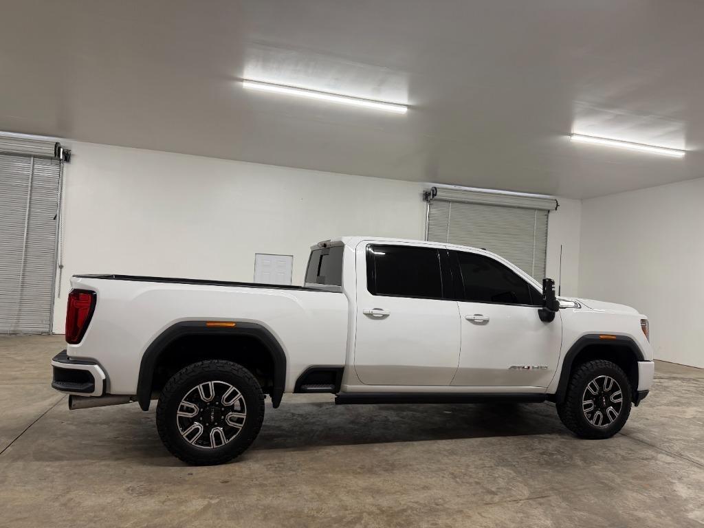 GMC Sierra 2500HD AT4 Crew Cab 4WD 2023