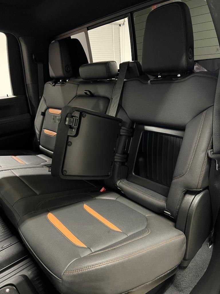 GMC Sierra 2500HD AT4 Crew Cab 4WD 2023