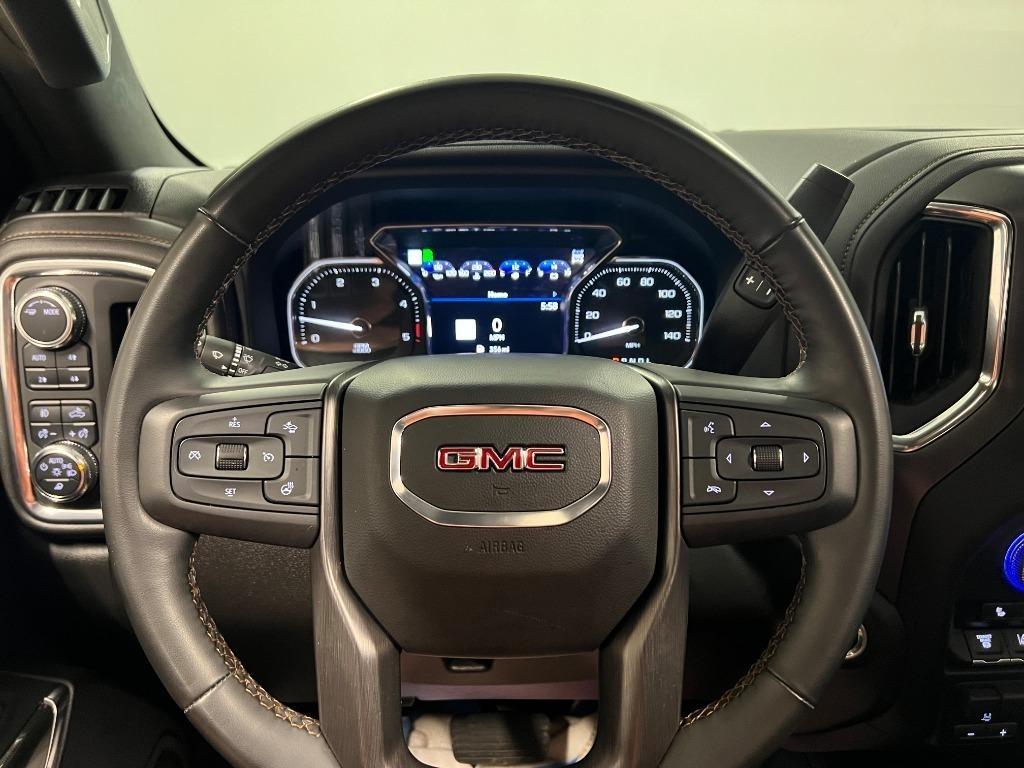 GMC Sierra 2500HD AT4 Crew Cab 4WD 2023