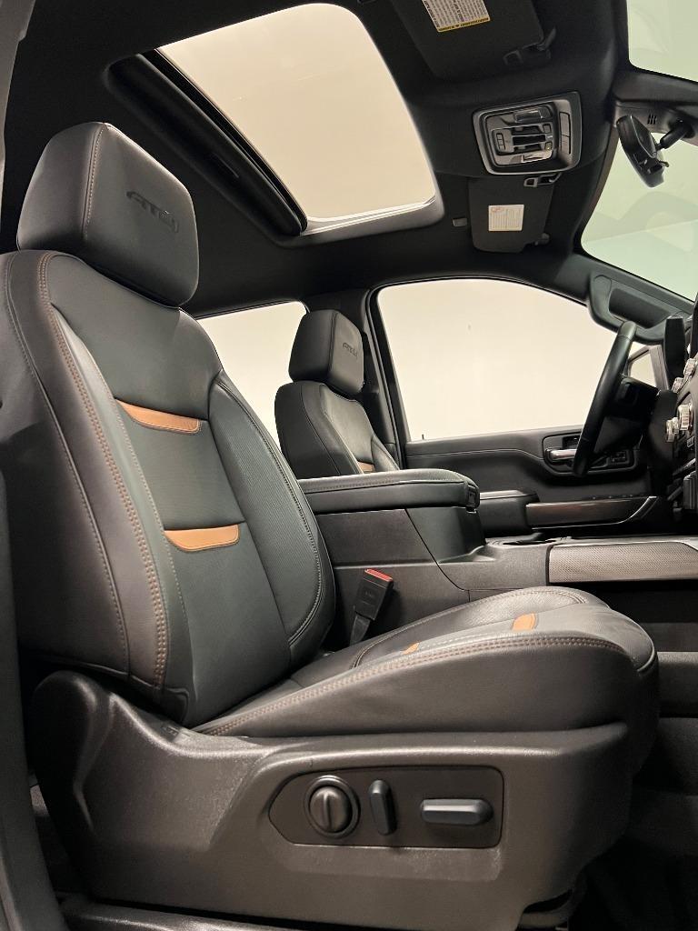 GMC Sierra 2500HD AT4 Crew Cab 4WD 2023
