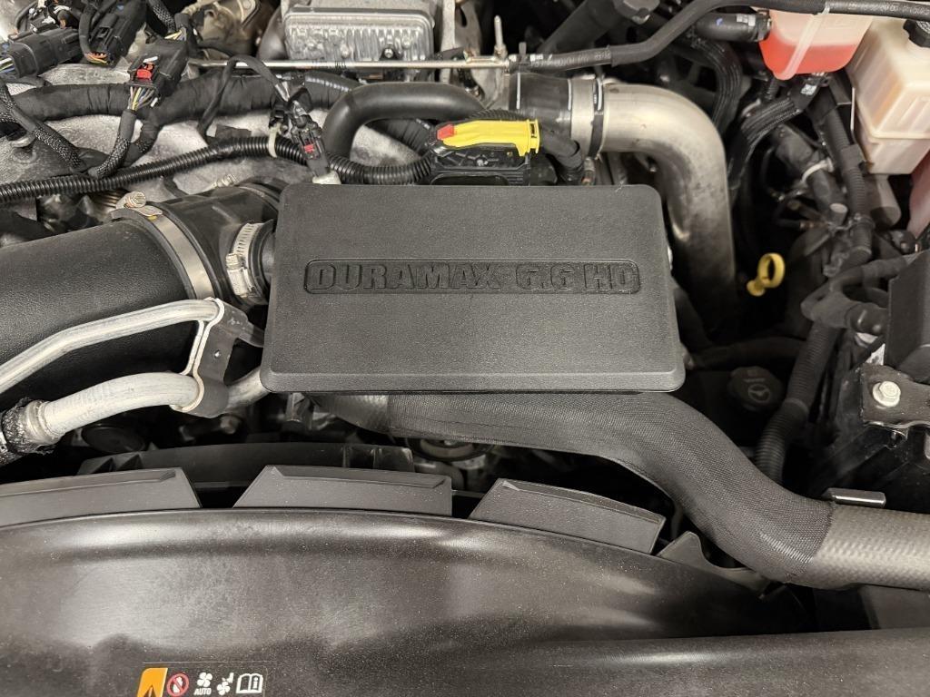 GMC Sierra 2500HD AT4 Crew Cab 4WD 2023