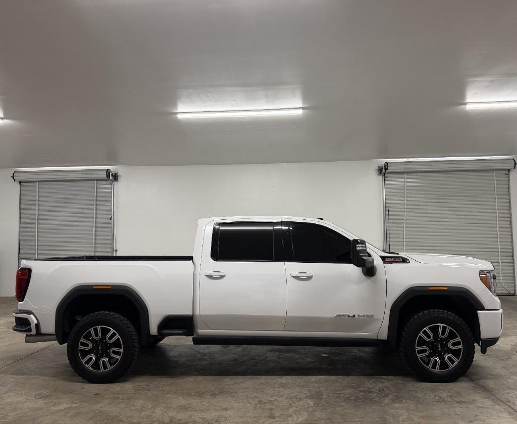 GMC Sierra 2500HD AT4 Crew Cab 4WD 2023