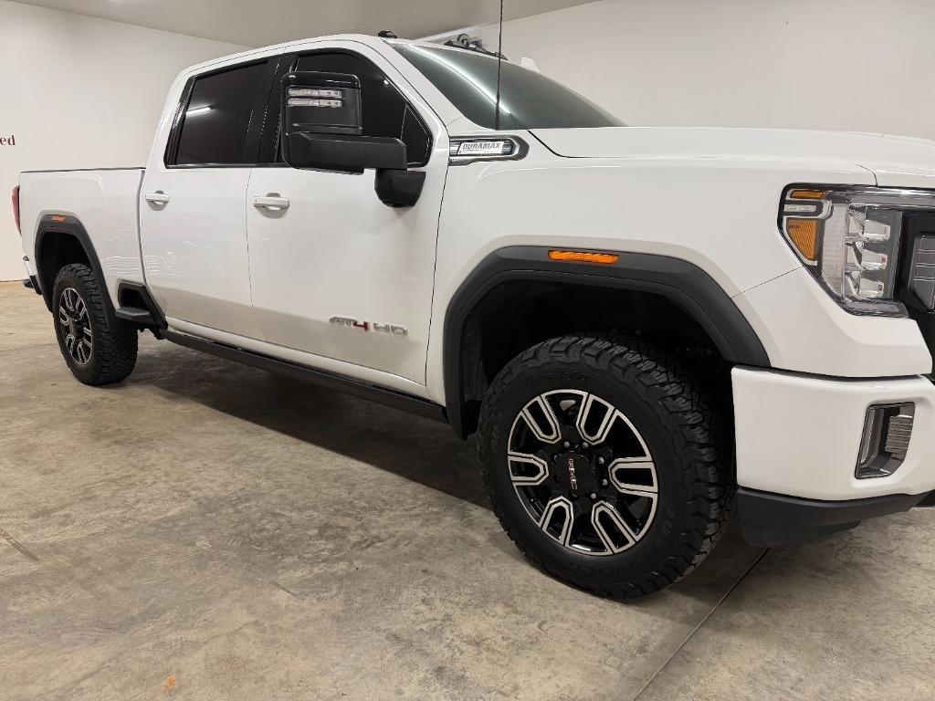 GMC Sierra 2500HD AT4 Crew Cab 4WD 2023