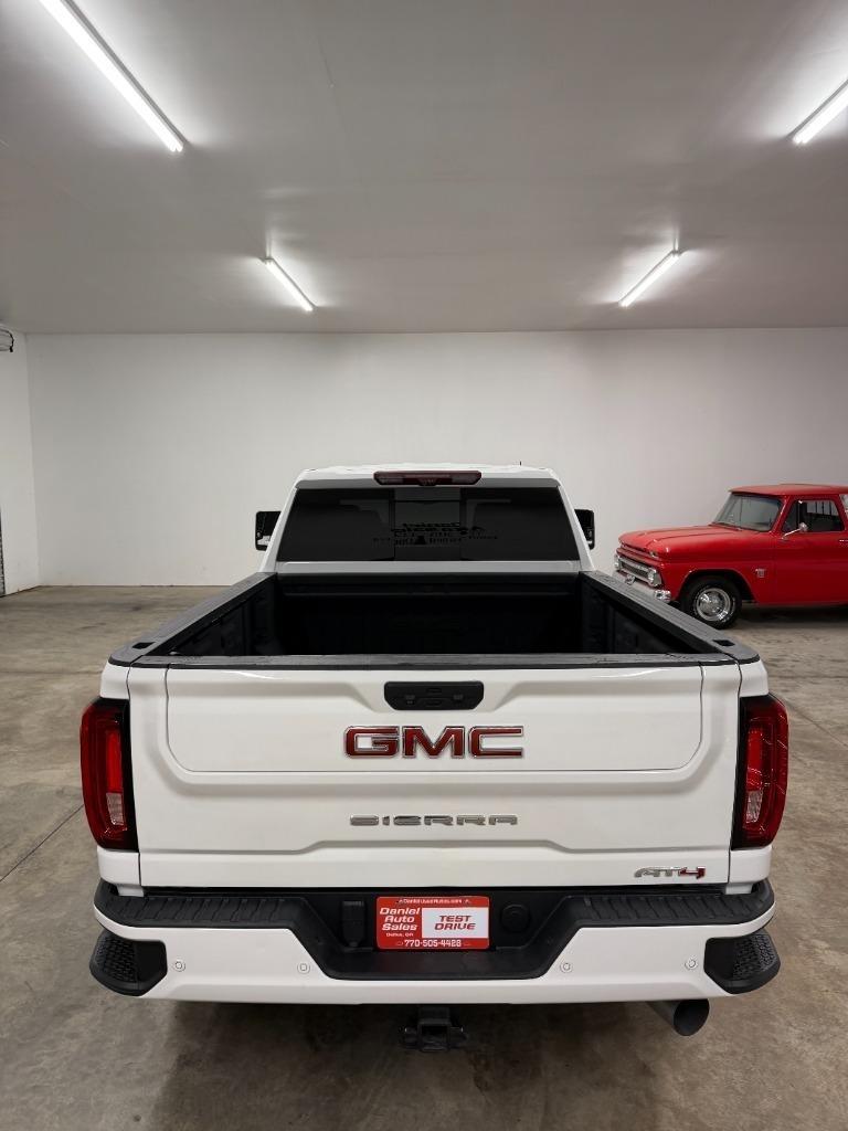 GMC Sierra 2500HD AT4 Crew Cab 4WD 2023