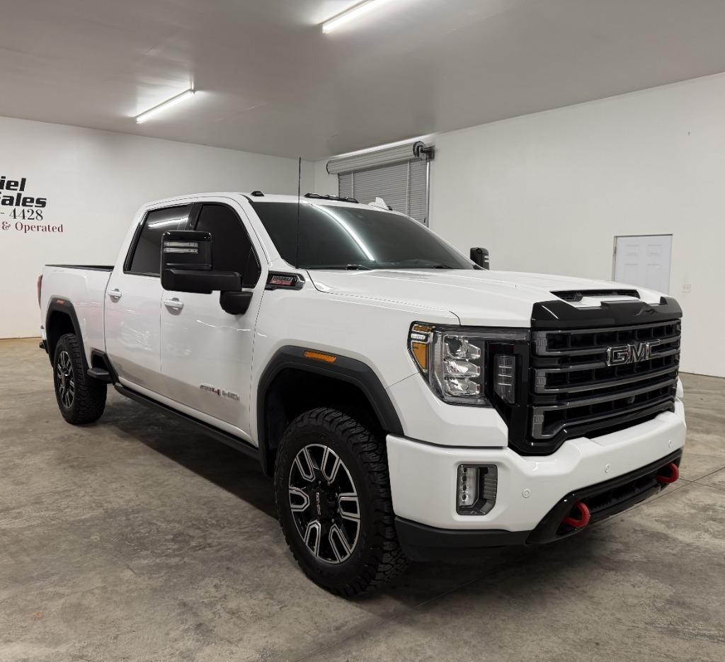 GMC Sierra 2500HD AT4 Crew Cab 4WD 2023