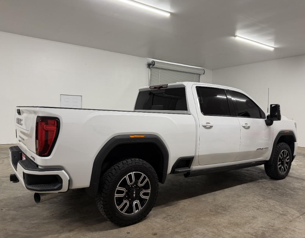 GMC Sierra 2500HD AT4 Crew Cab 4WD 2023