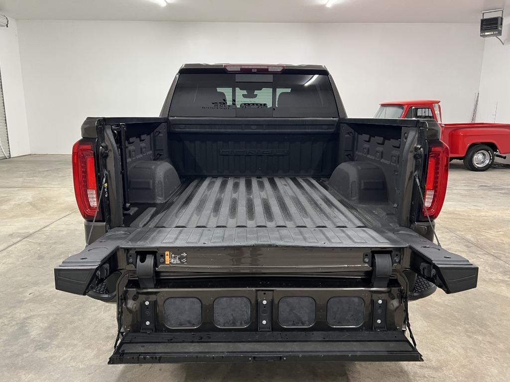 GMC Sierra 1500 Denali Crew Cab 4WD 2019