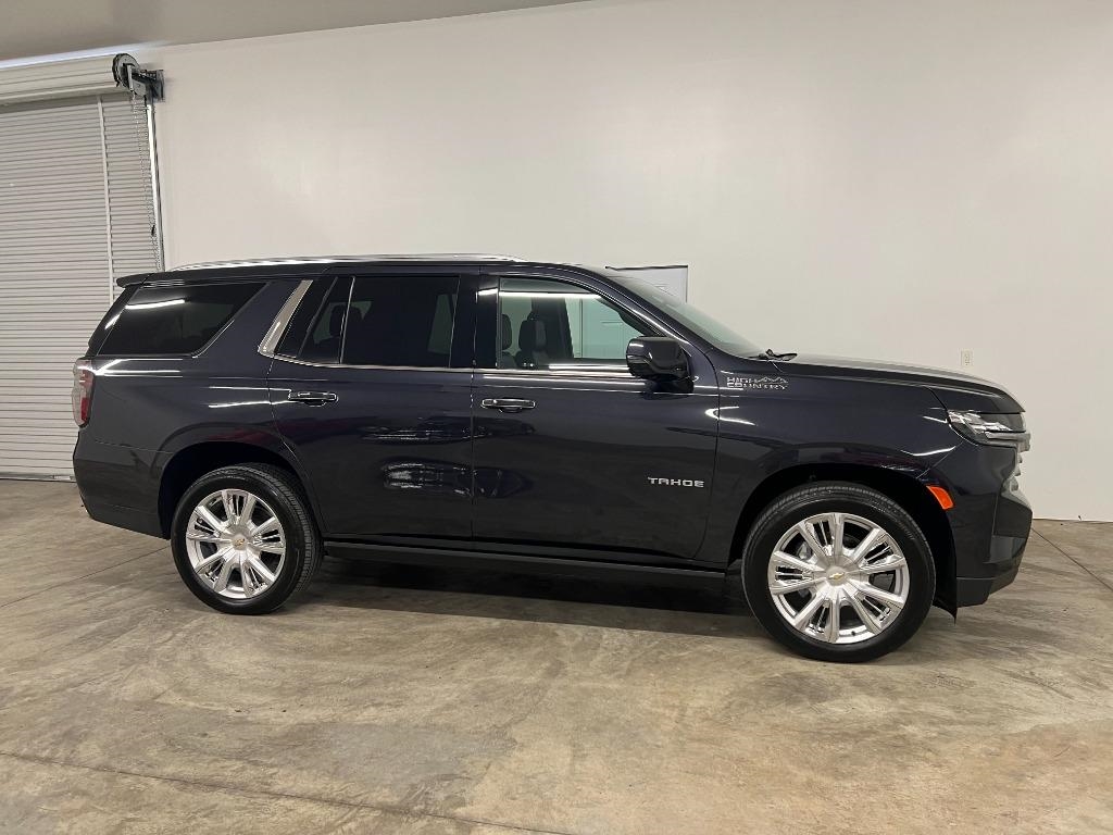 Chevrolet Tahoe High Country 4WD 2022
