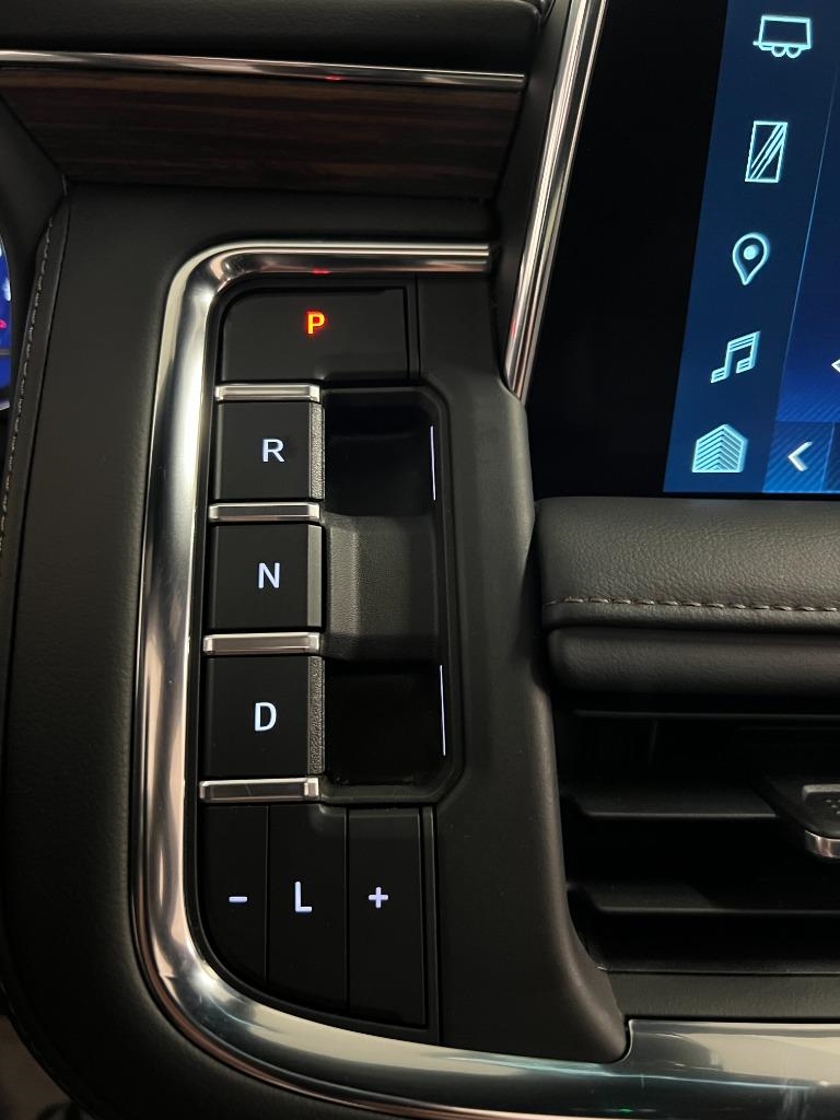 Chevrolet Tahoe High Country 4WD 2022