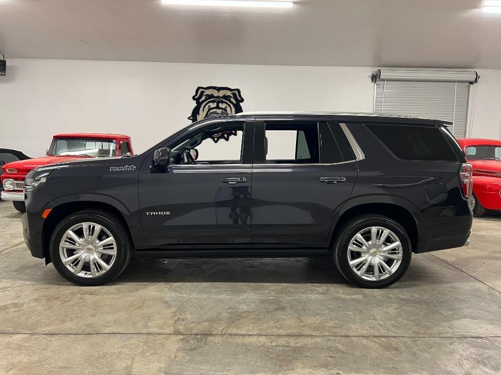 Chevrolet Tahoe High Country 4WD 2022