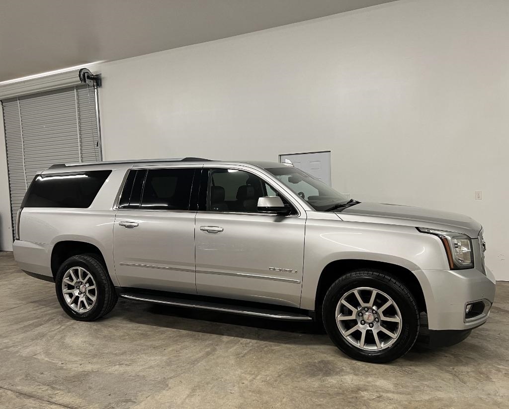 GMC Yukon XL Denali 2WD 2020